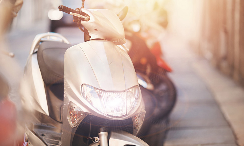 汽車遠(yuǎn)光燈危害大？電動車遠(yuǎn)光燈危害是汽車的7倍，該管管了！